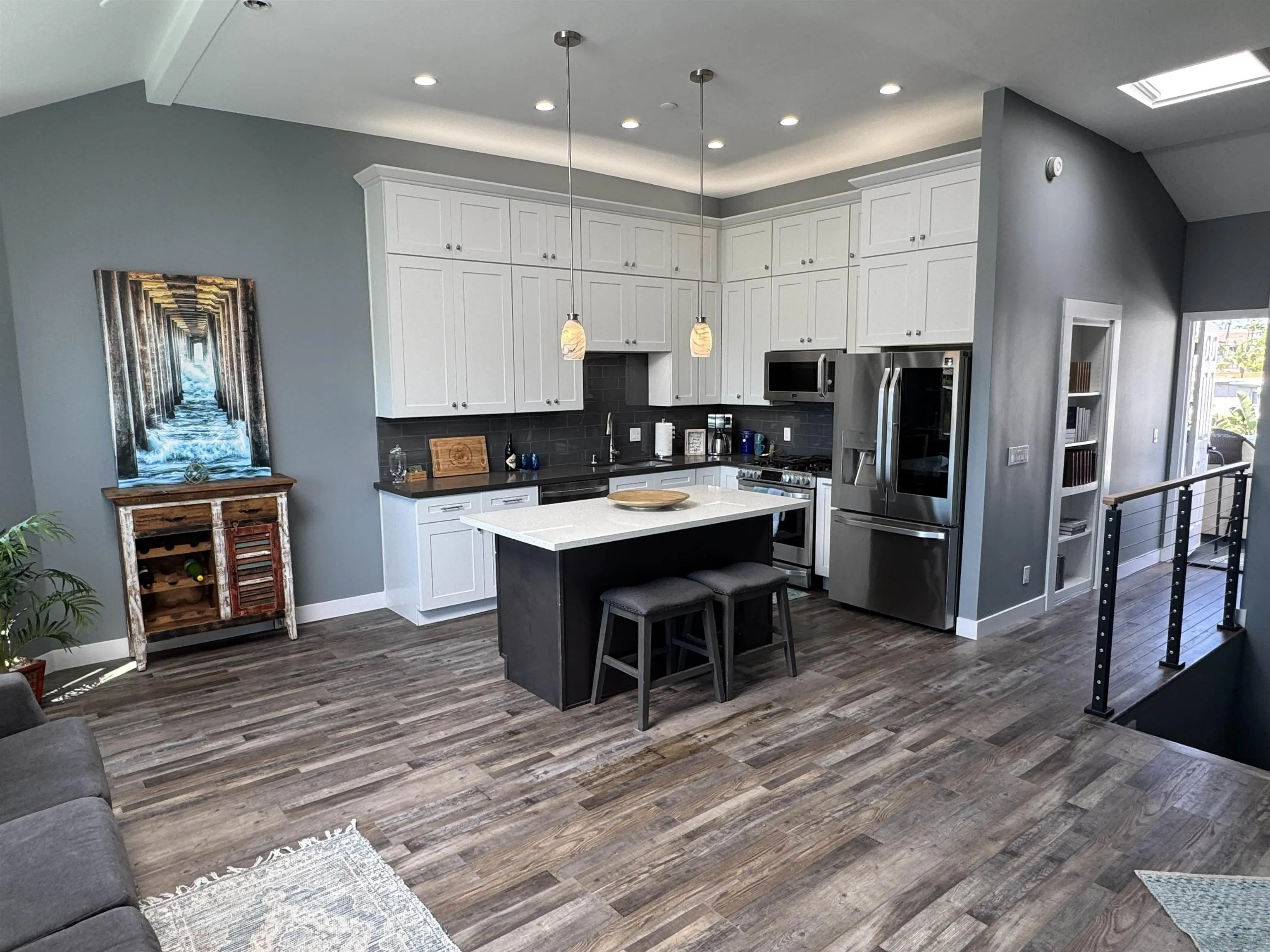 https://cdn.realtyfeed.com/cdn/127/260010983/fe79ccf2373cf1ae17414b4367e17930.webp