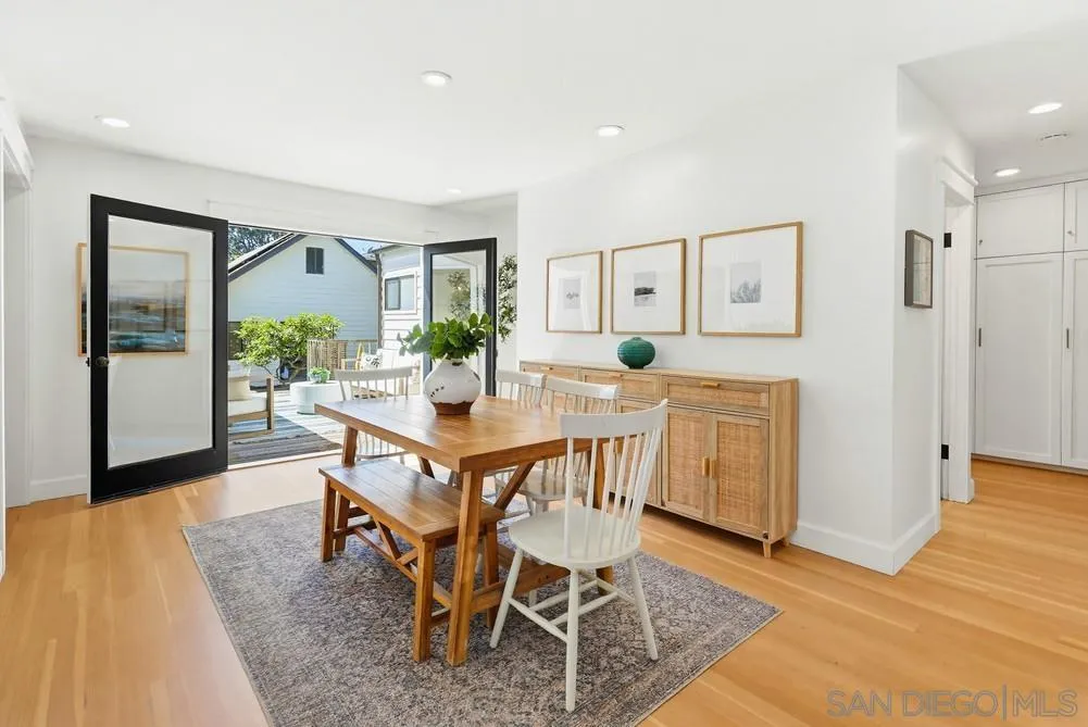https://cdn.realtyfeed.com/cdn/127/260010984/53d23ed78989c509595e3ad761d9c569.webp