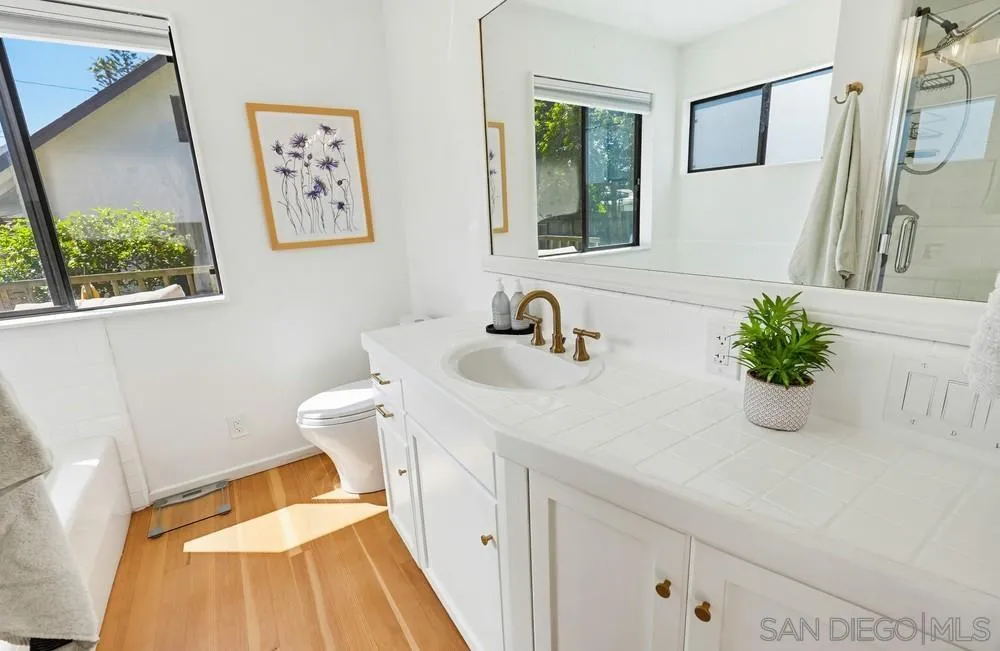 https://cdn.realtyfeed.com/cdn/127/260010984/8acbc789e5cb32781c0fd24acd6453da.webp