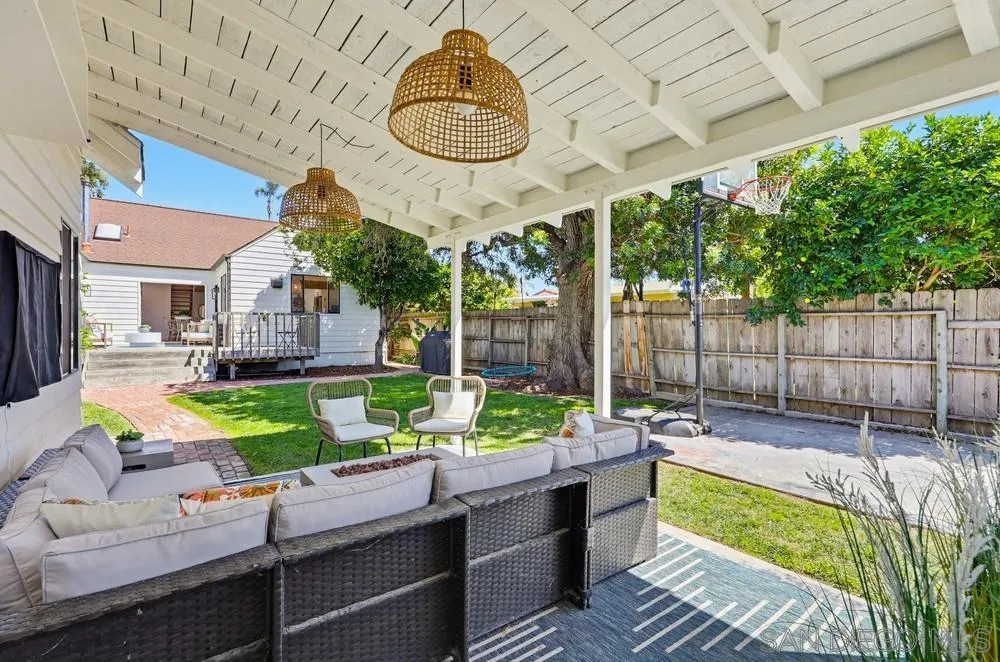 https://cdn.realtyfeed.com/cdn/127/260010984/96896cc460cd1ae66fdde4c02f7c828a.webp