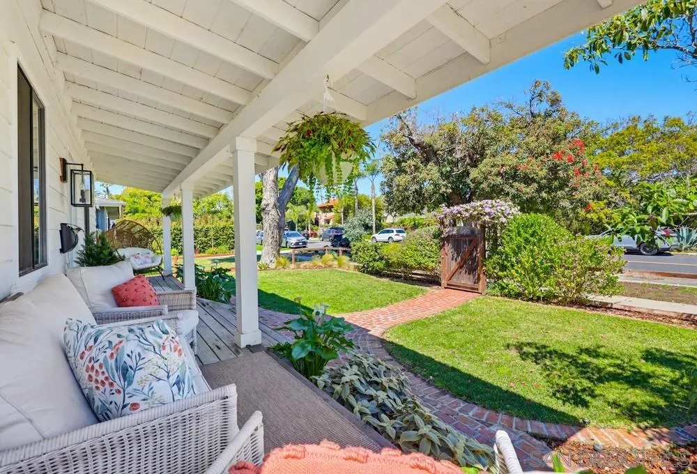 https://cdn.realtyfeed.com/cdn/127/260010984/d143ab6b804cece3c9ce72ef842e521a.webp