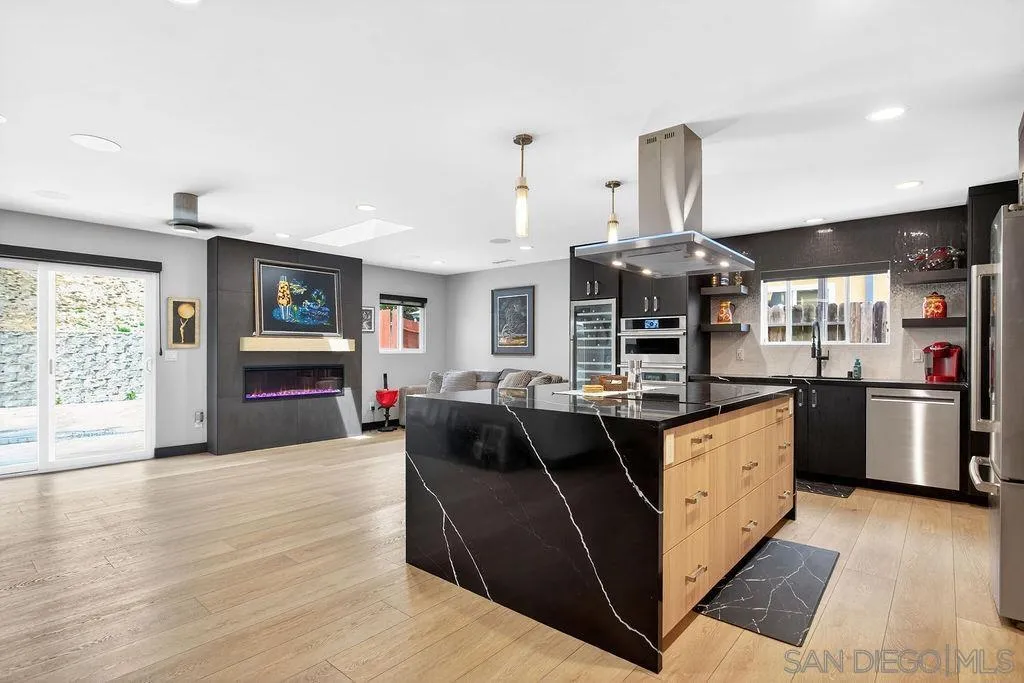 https://cdn.realtyfeed.com/cdn/127/260010986/673678e527876a245a58e0fbfeca6008.webp
