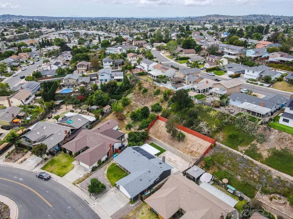https://cdn.realtyfeed.com/cdn/127/260010986/7ab4795e48463da4c201cebf52f6d181.webp