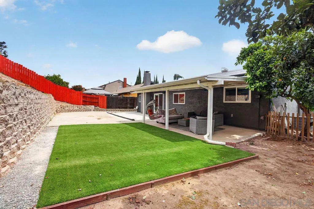 https://cdn.realtyfeed.com/cdn/127/260010986/d4bfd76d96e9812802dd541496417979.webp