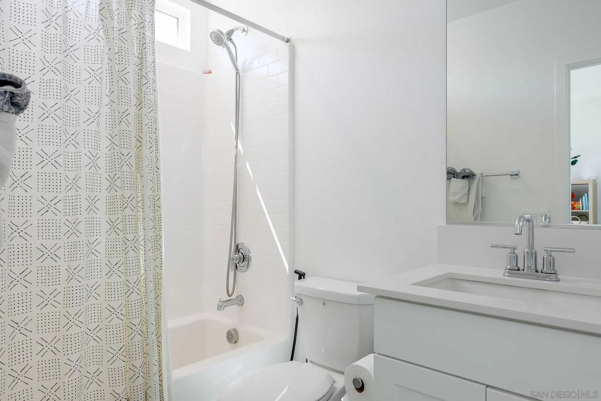 Photo #46: 260010991 Listing: Photo #46