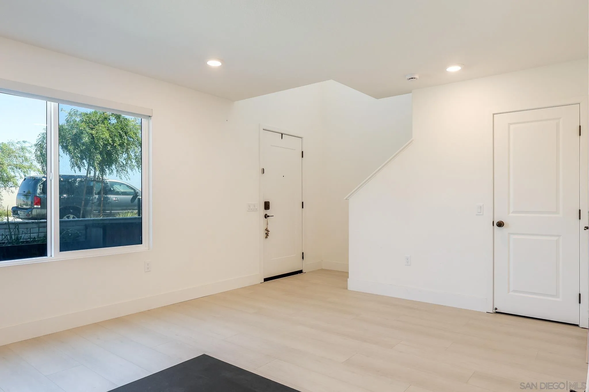 Photo #23: 260010991 Listing: Photo #23