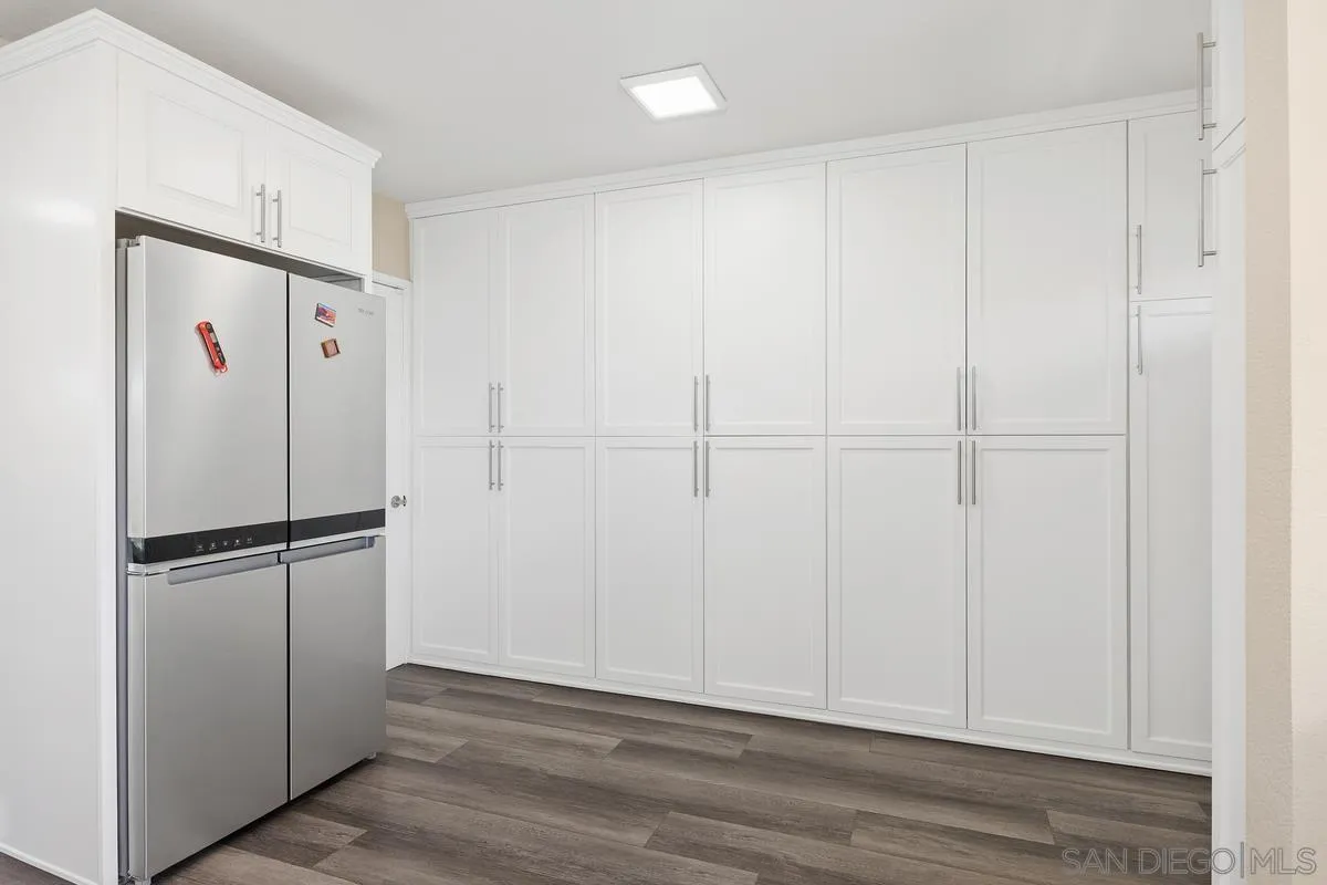 https://cdn.realtyfeed.com/cdn/127/260010993/05127ffe81300954a50af37cf6504299.webp