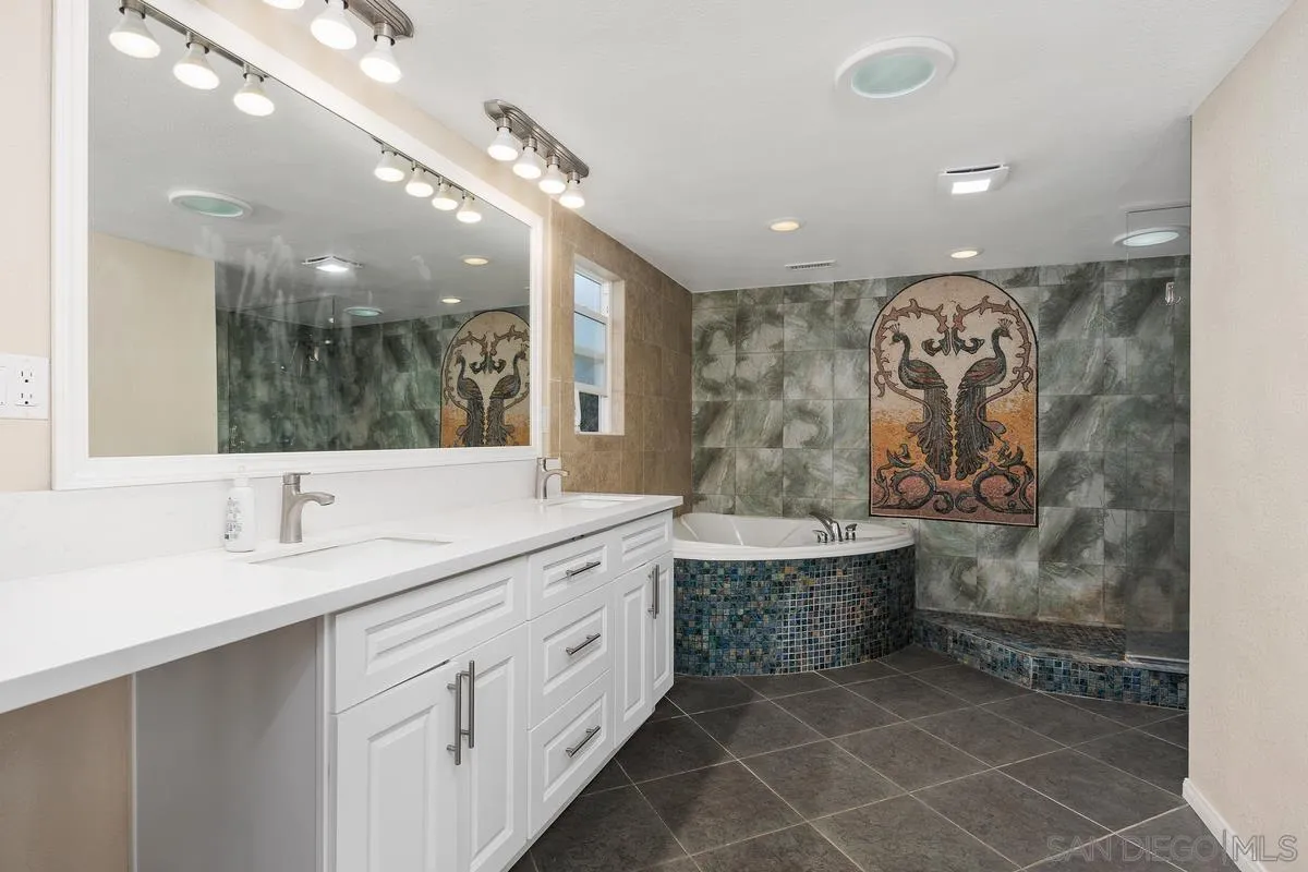https://cdn.realtyfeed.com/cdn/127/260010993/32f9a7651dd63f94c23a10ac20d1422f.webp