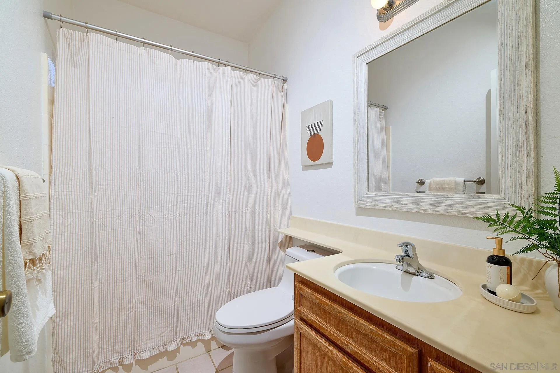 Photo #18: 260010994 Listing: Photo #18
