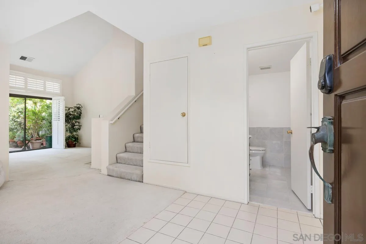 https://cdn.realtyfeed.com/cdn/127/260010996/fd1213968e95638067e48631ac9f41ba.webp