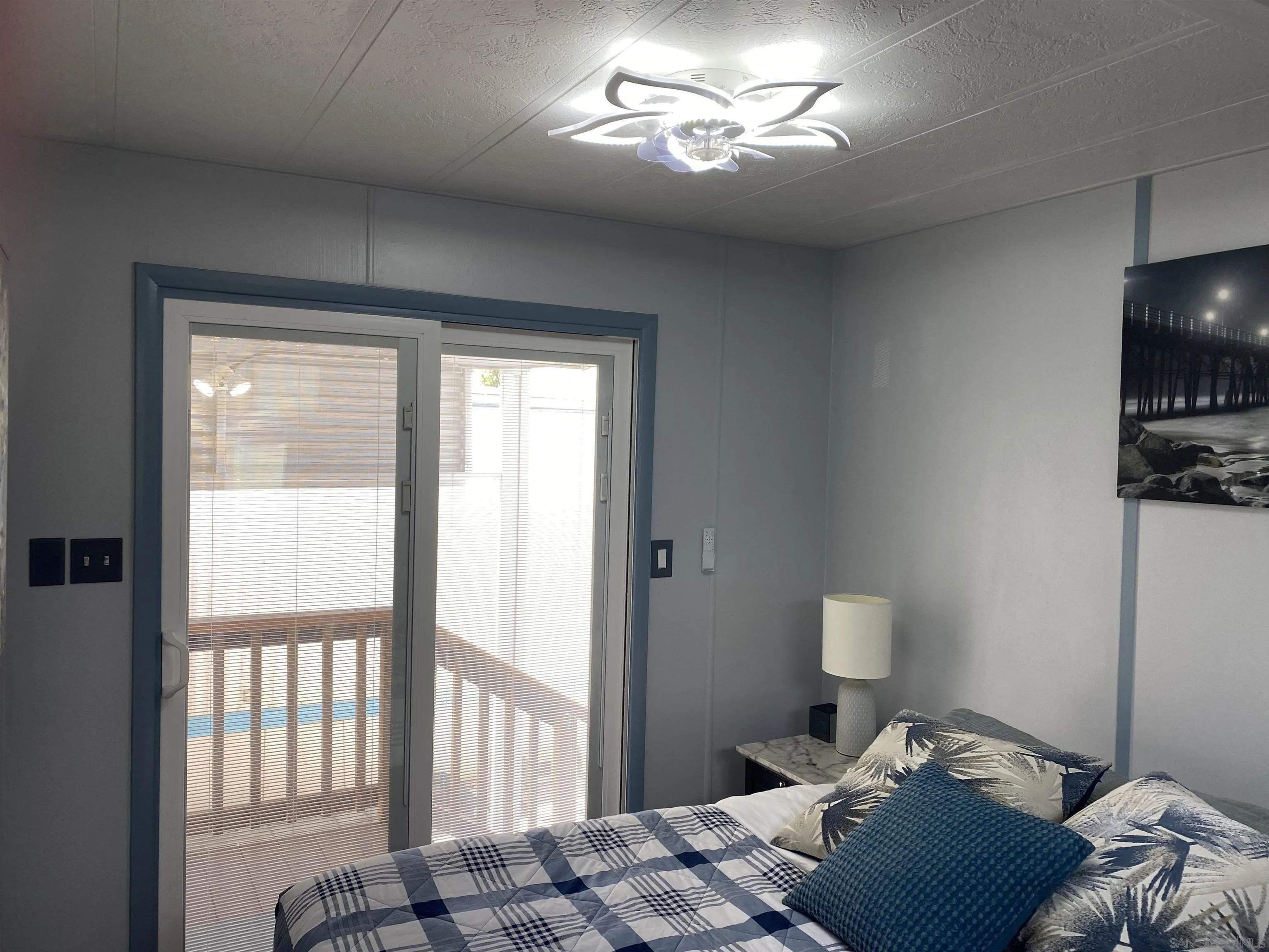 https://cdn.realtyfeed.com/cdn/127/260010997/2b5c5df8d7866057d03bd0fb911cdc43.webp