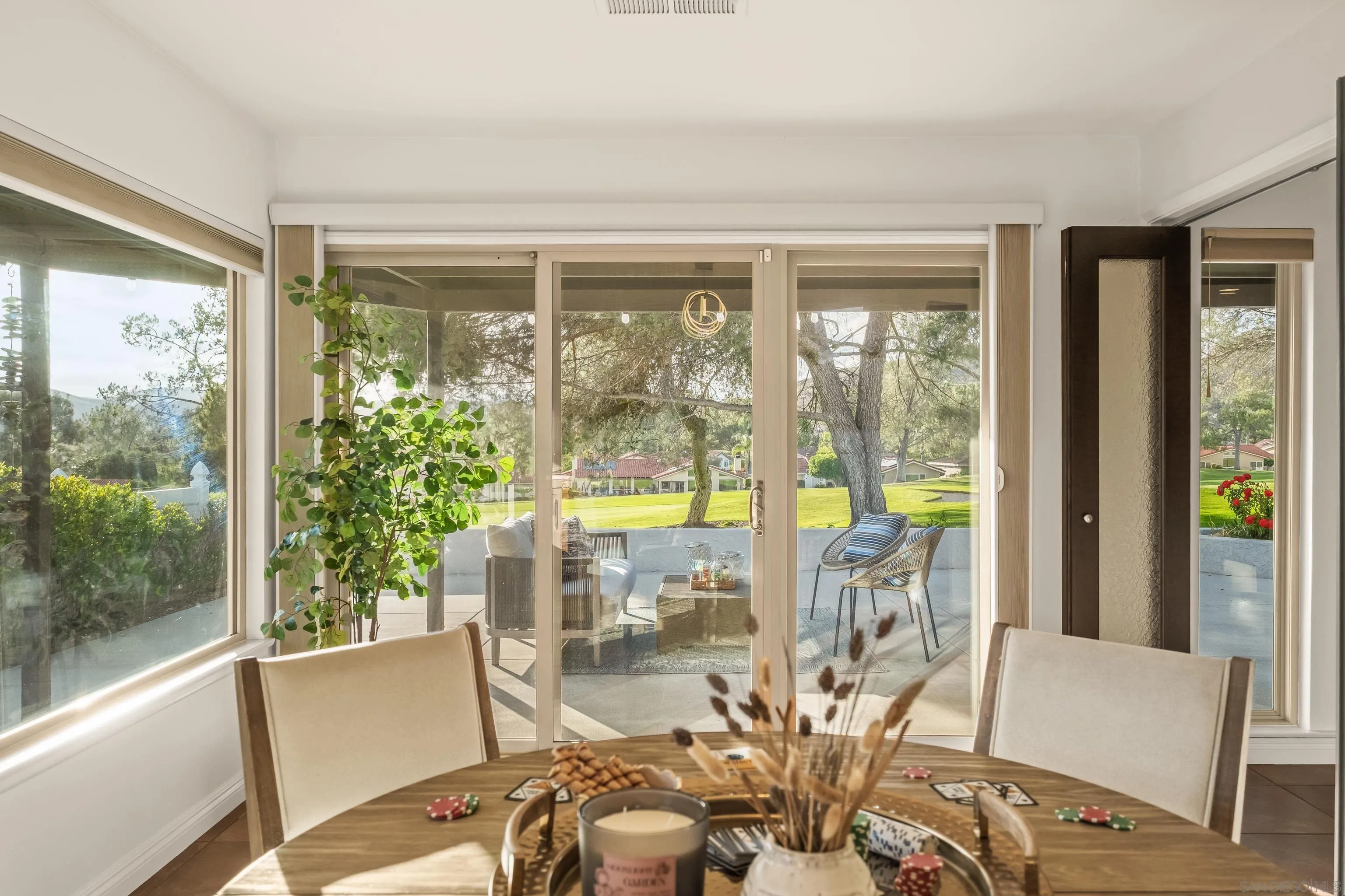 https://cdn.realtyfeed.com/cdn/127/260010998/229f6784d8415a792ca71e31f042a205.webp