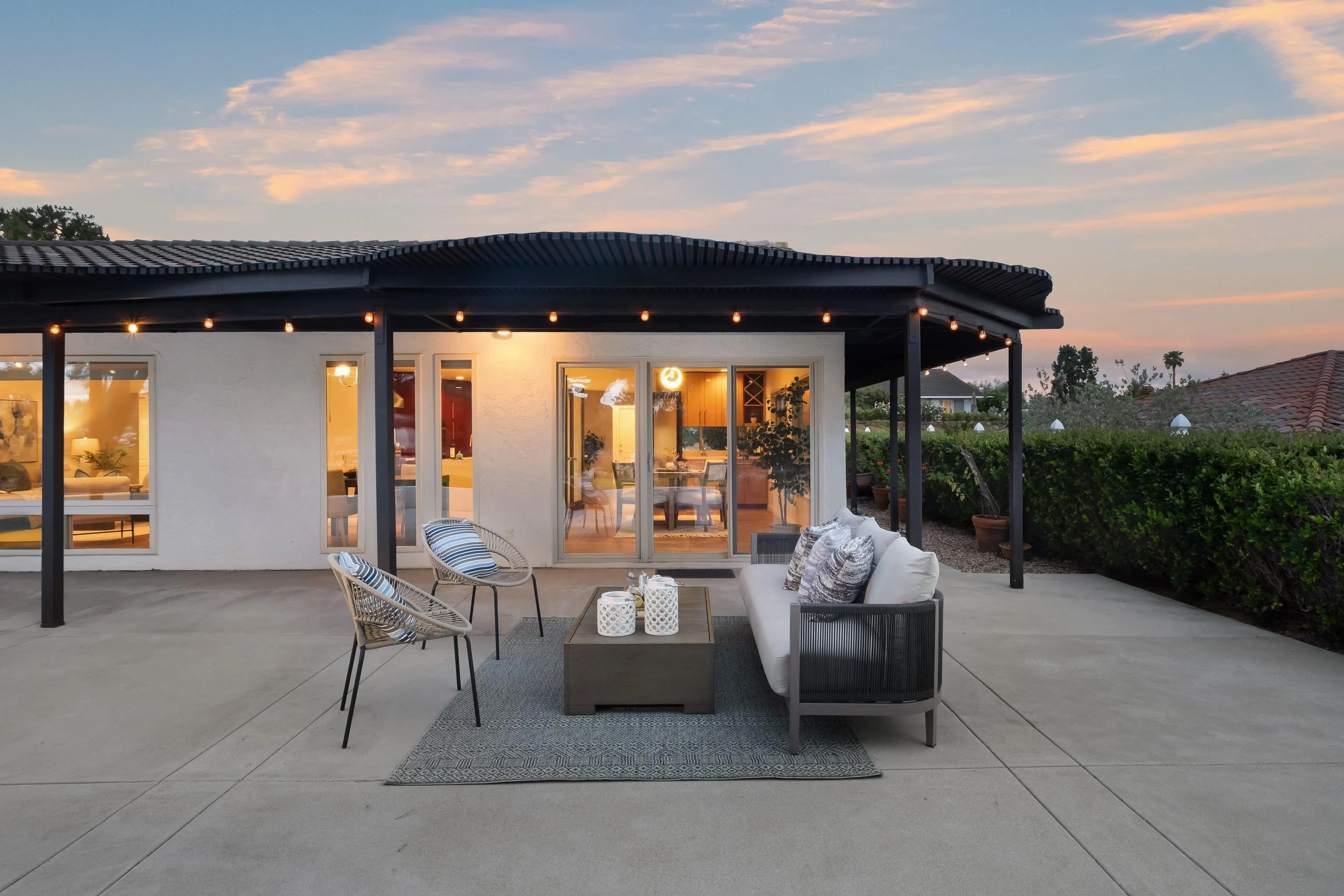 https://cdn.realtyfeed.com/cdn/127/260010998/2d174794f1ccdfb5187935931dac120f.webp