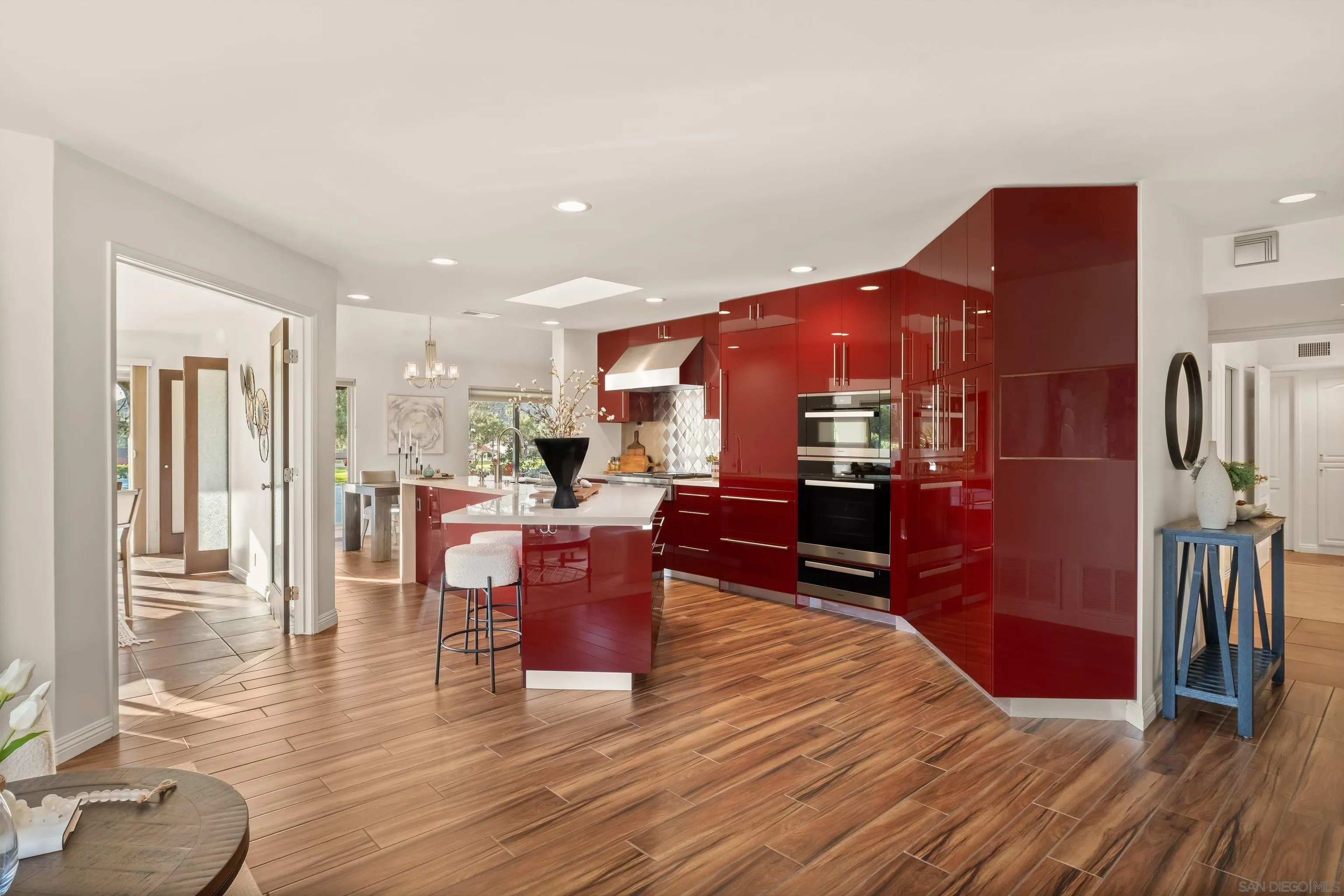https://cdn.realtyfeed.com/cdn/127/260010998/ff5ee10482195b1c796953764186cddf.webp