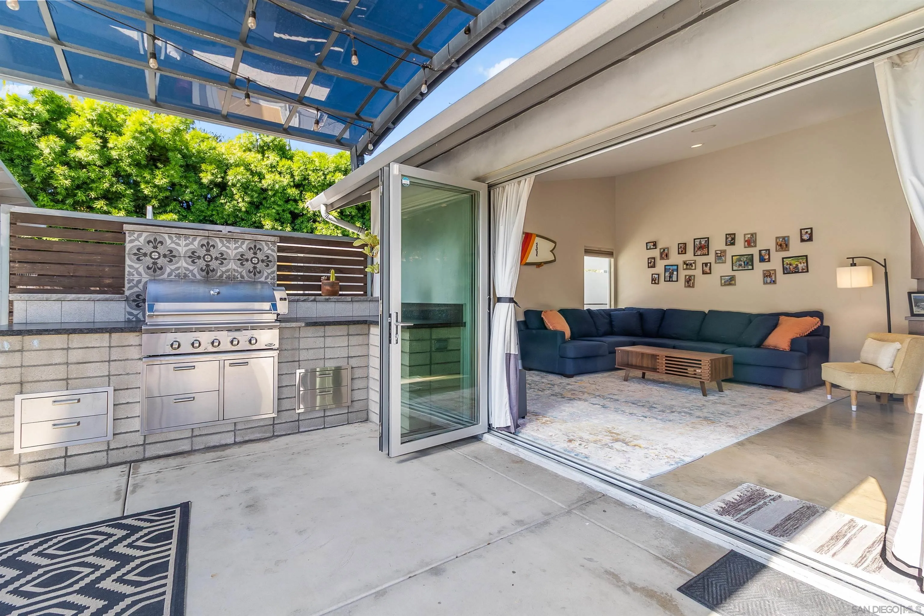 https://cdn.realtyfeed.com/cdn/127/260010999/0d0f449d805a110c76644cc954a7b8cb.webp