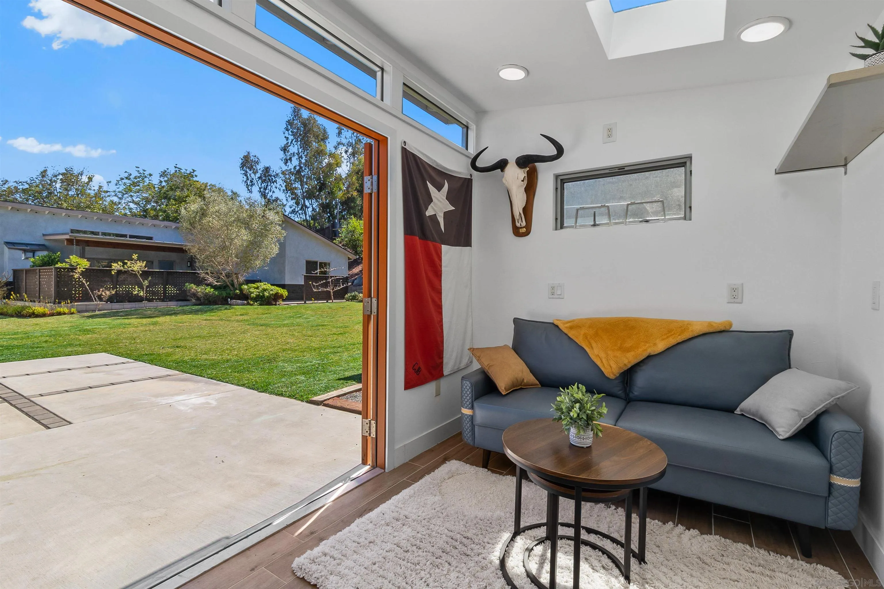https://cdn.realtyfeed.com/cdn/127/260010999/103e8ba274a5f5e17399657272ef5b11.webp
