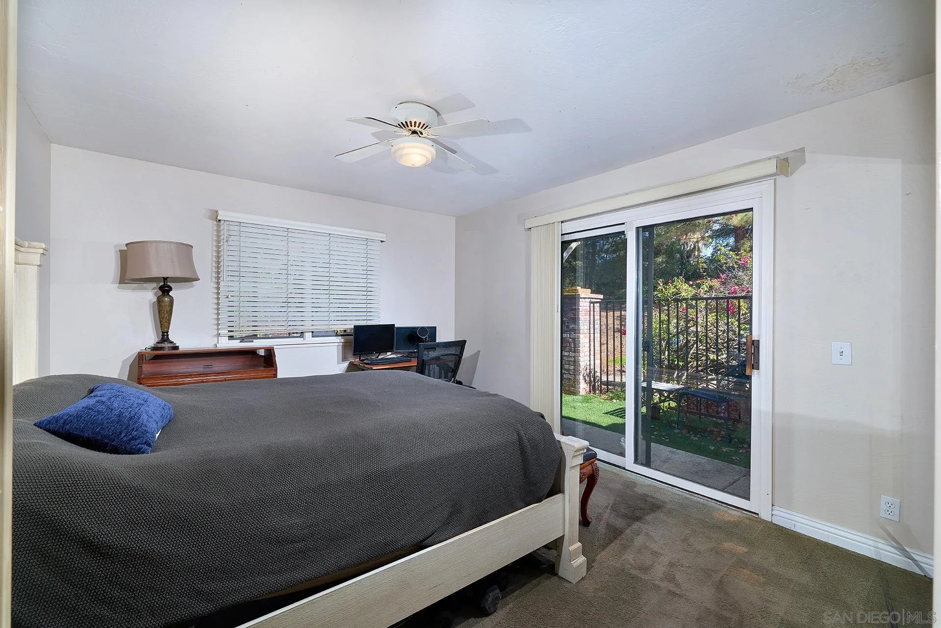 https://cdn.realtyfeed.com/cdn/127/260011002/a578030a5489417aa4d313df3d51b31f.webp