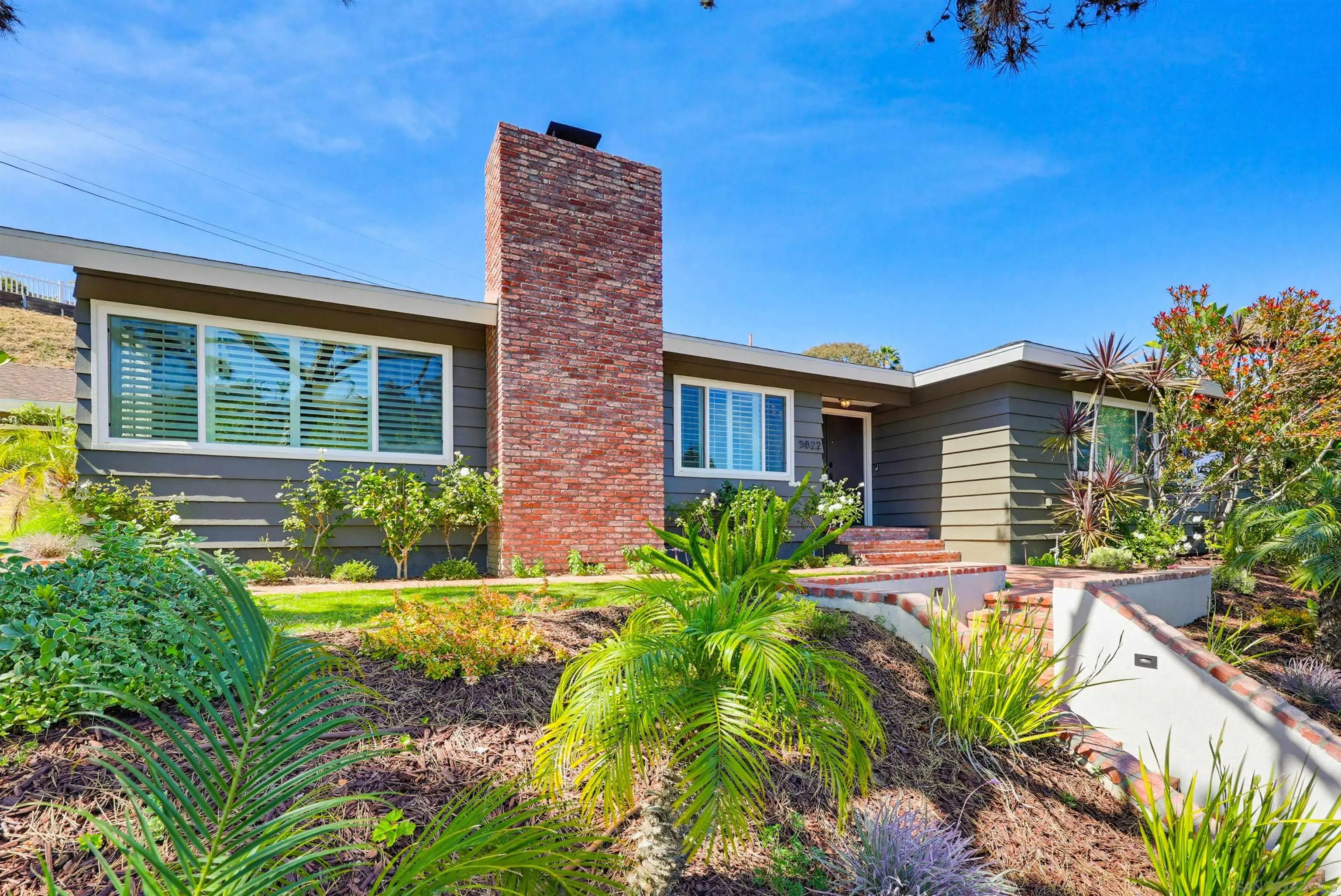 https://cdn.realtyfeed.com/cdn/127/260011003/bfc4788039dfa8f3a8fb005618556dcd.webp