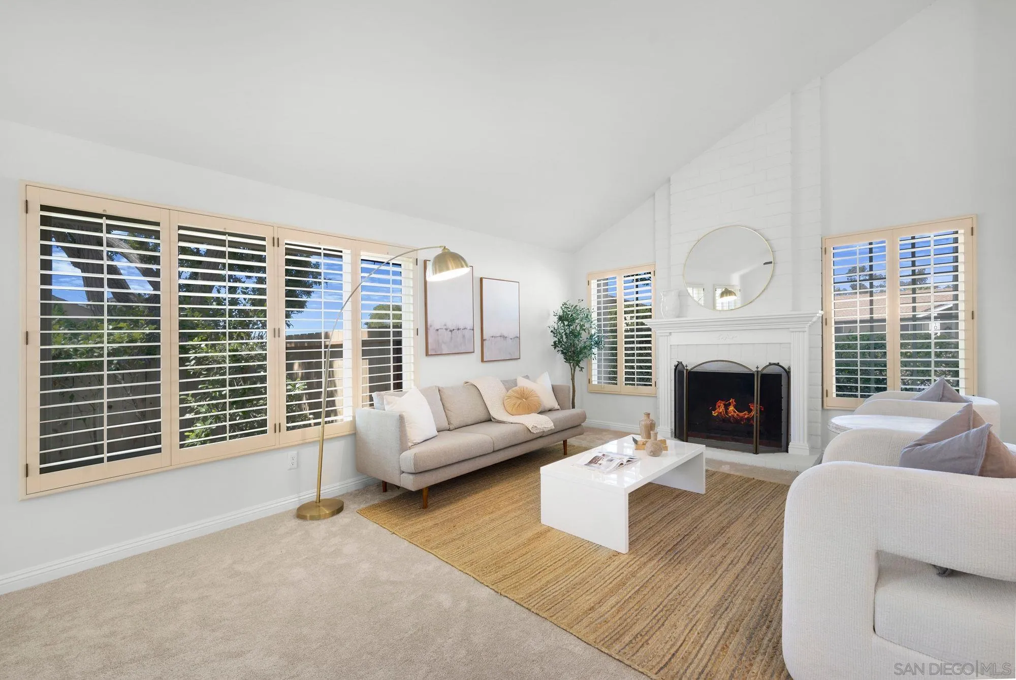 https://cdn.realtyfeed.com/cdn/127/260011008/1857a897d8c7206d20bcdf4fb0d58dd7.webp