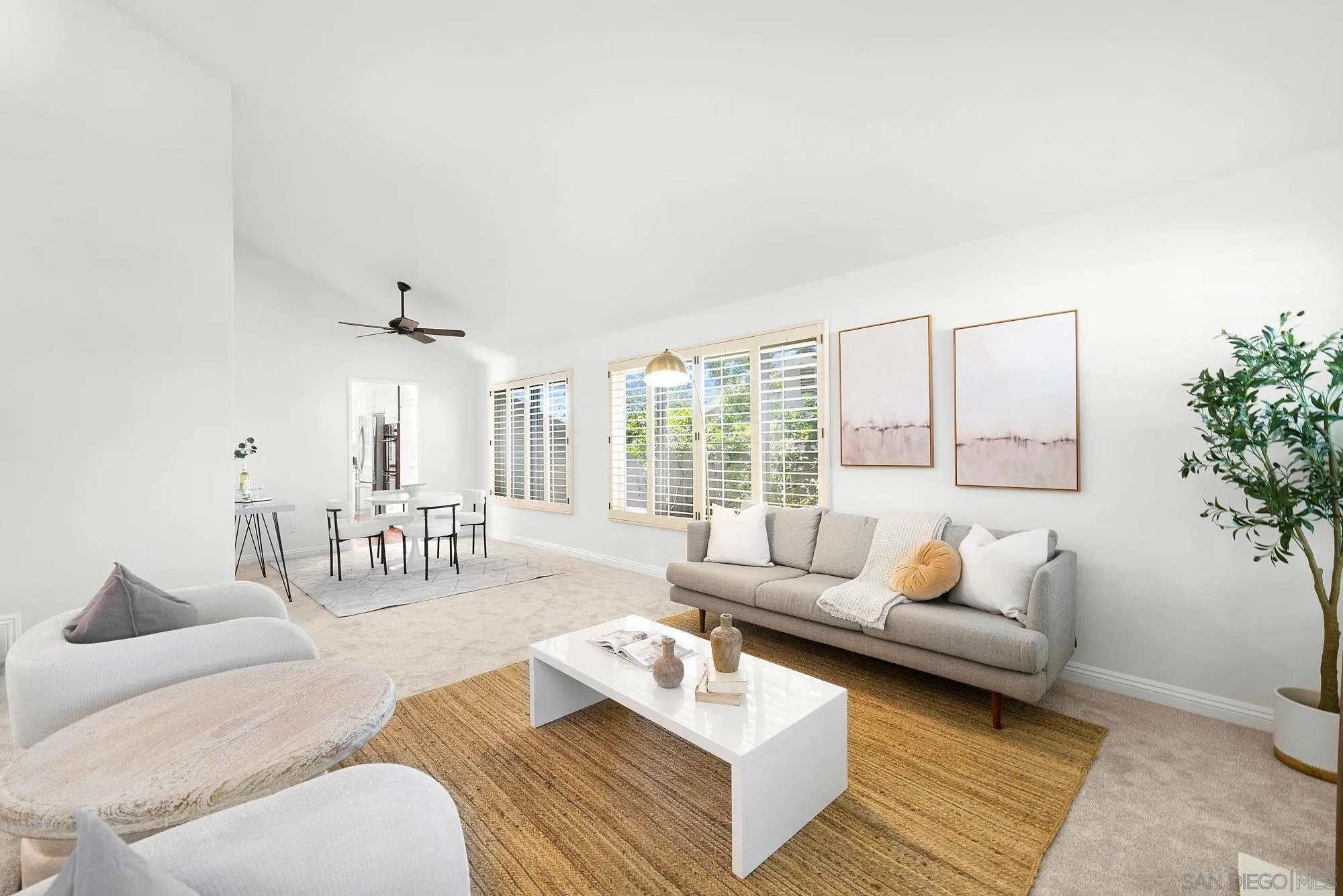 https://cdn.realtyfeed.com/cdn/127/260011008/650a0cb5e08fba59d8e3768ae847a483.webp