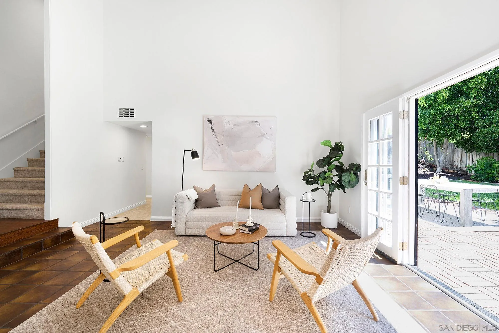 https://cdn.realtyfeed.com/cdn/127/260011008/a25ddc82ba4d4c37e8a7c79e57e866ad.webp