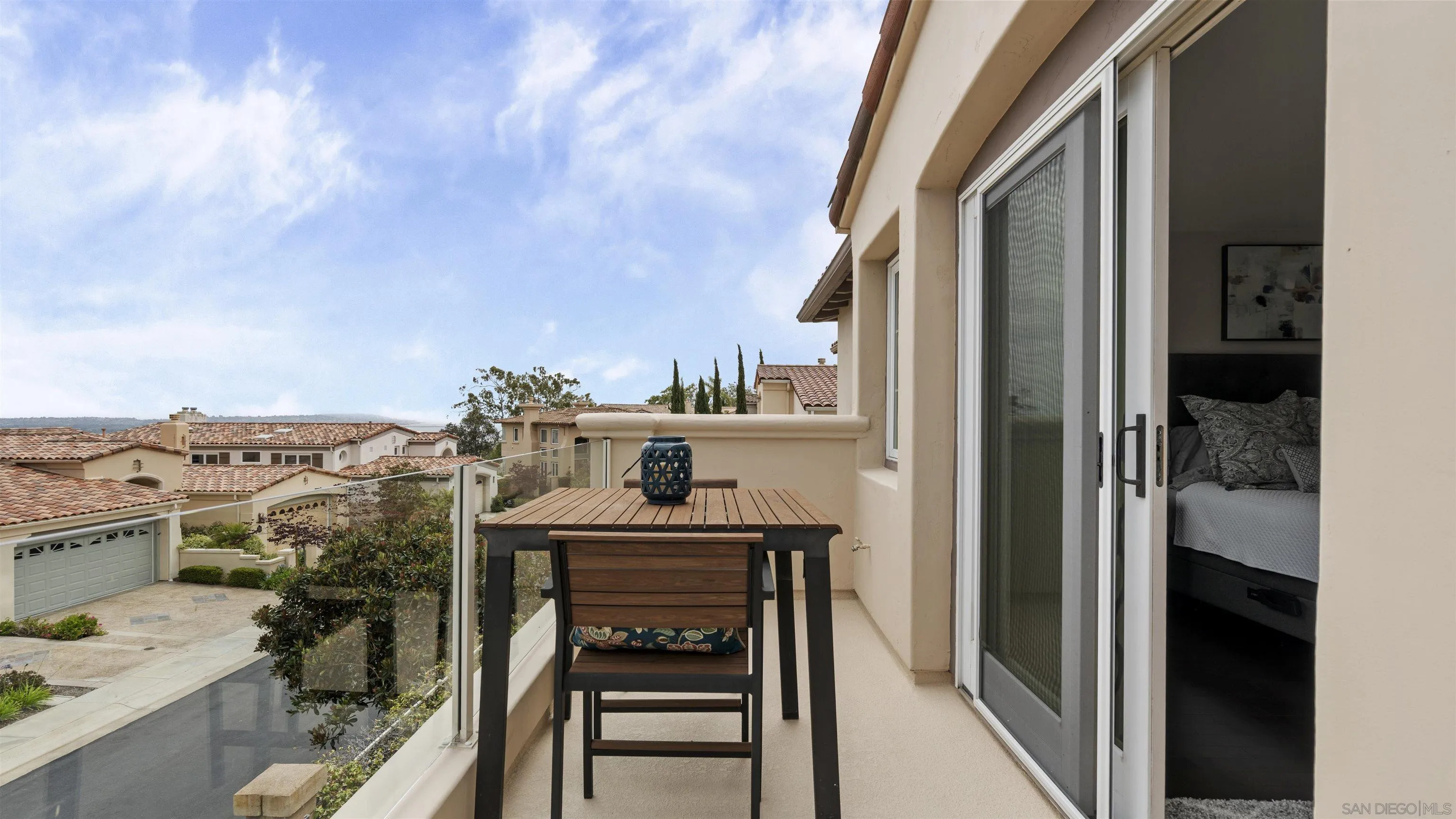 https://cdn.realtyfeed.com/cdn/127/260011009/26240fb2ca12b8fcb23d7555da3d666b.webp