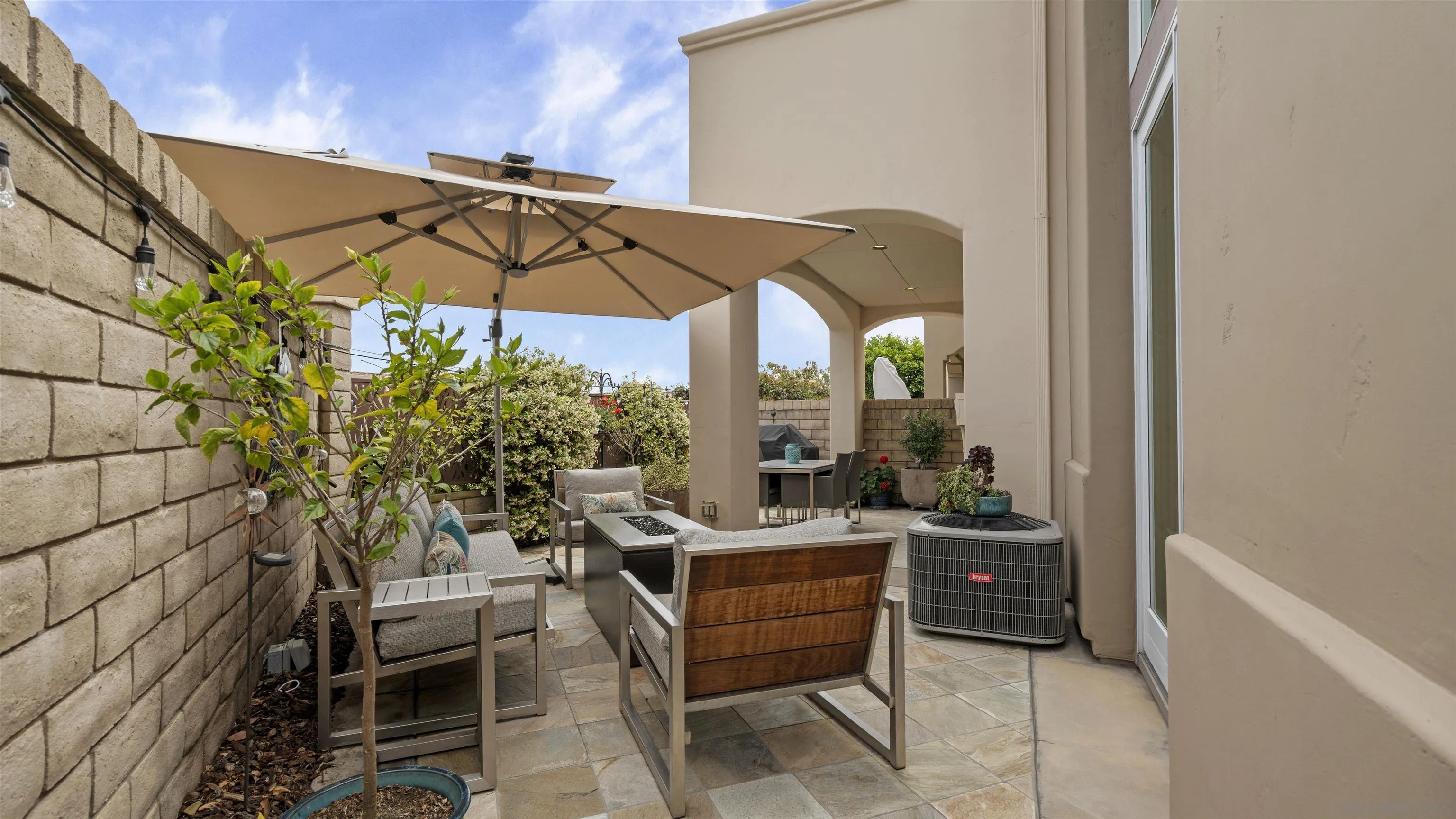 https://cdn.realtyfeed.com/cdn/127/260011009/72fd17cd8ce7cb3b6c3b51c55878f81f.webp