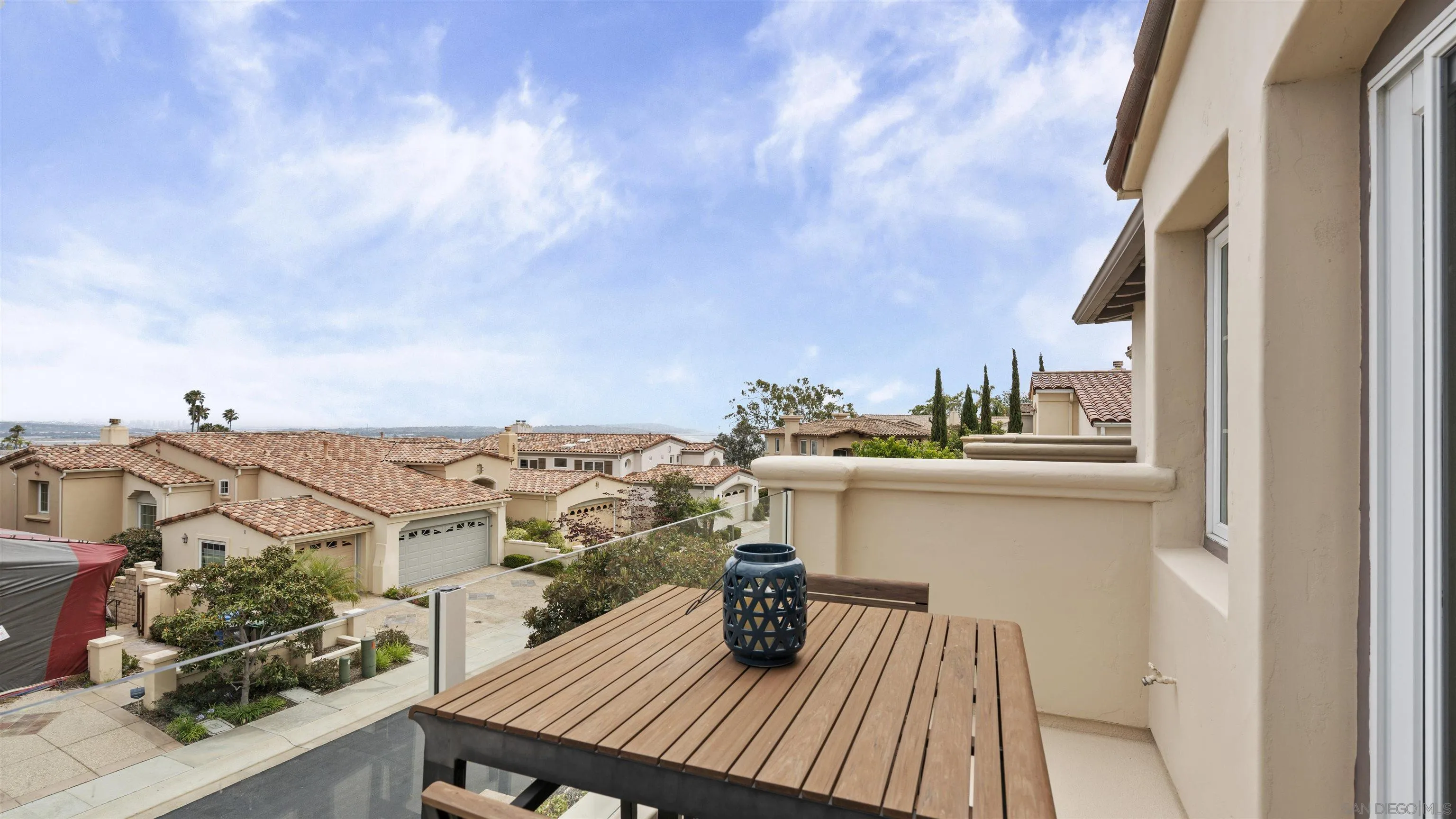 https://cdn.realtyfeed.com/cdn/127/260011009/9eeeaec63a8ce0998cce545994e2d83d.webp