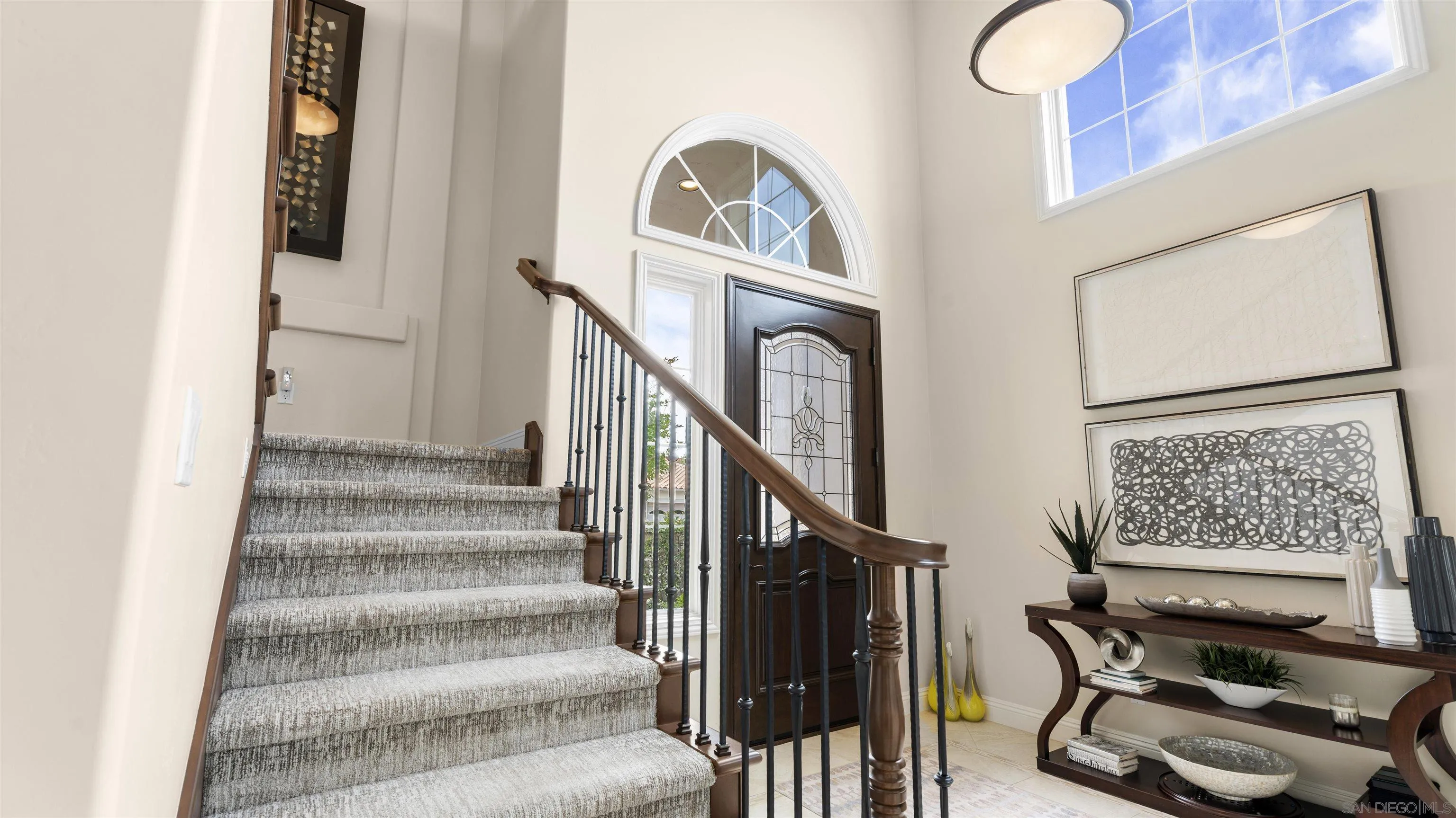 https://cdn.realtyfeed.com/cdn/127/260011009/bdf34d95929bebee2d1ad9dbcd521d89.webp