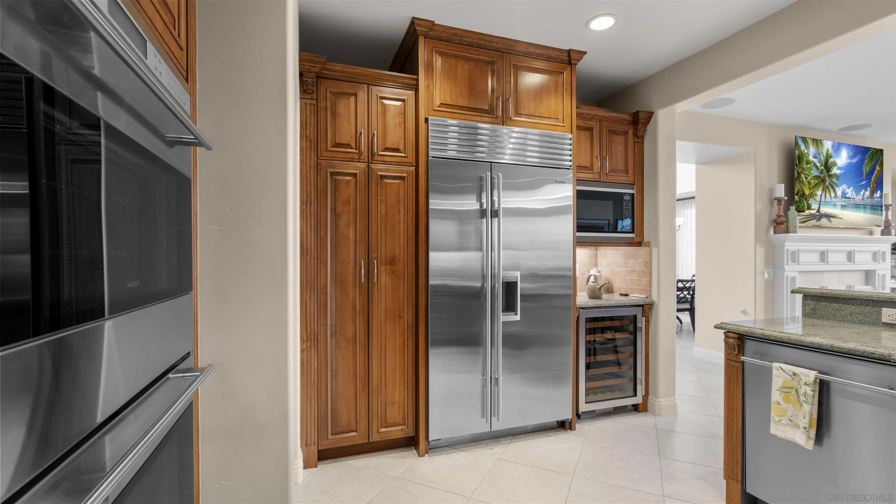 https://cdn.realtyfeed.com/cdn/127/260011009/c44469765cc53a5e6ecc829544bc83c6.webp