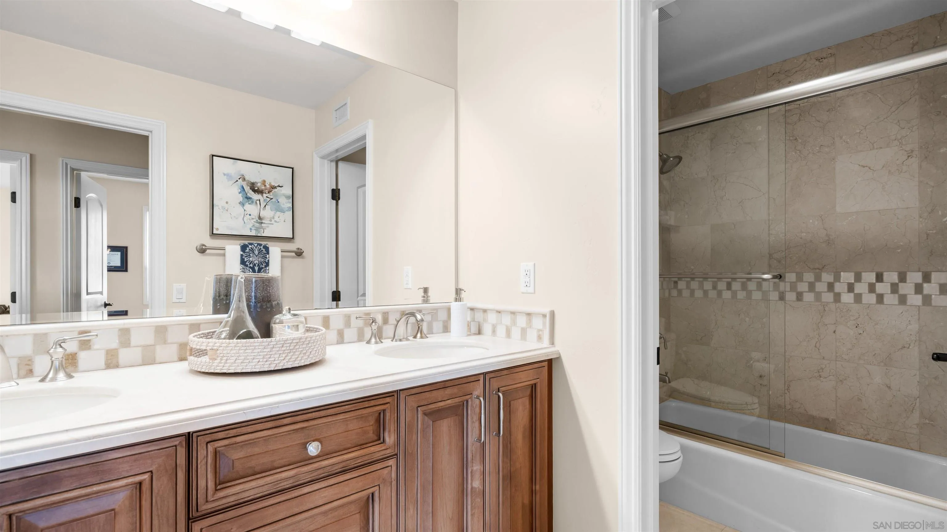 https://cdn.realtyfeed.com/cdn/127/260011009/d0733455788edfdaaf368c54e2933999.webp