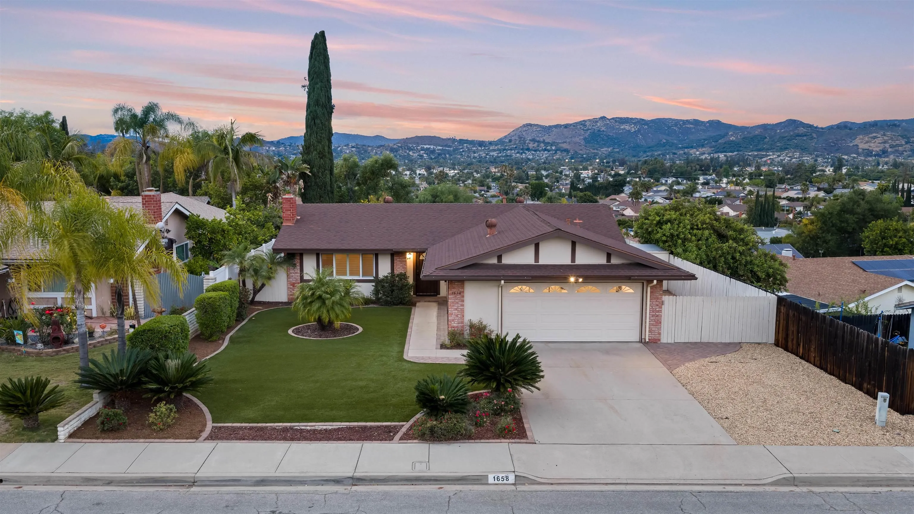 6324 Anvil Lake, San Diego, CA, 92119