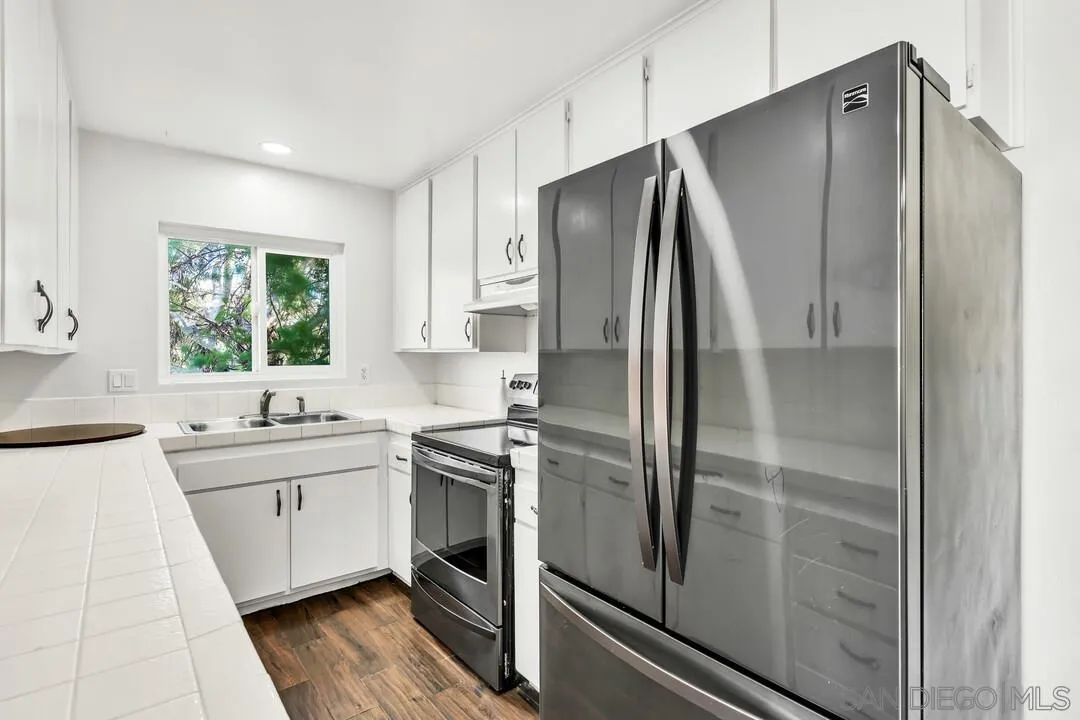 https://cdn.realtyfeed.com/cdn/127/260011014/4c5f6d2c3850af2ac107018b345b02bb.webp