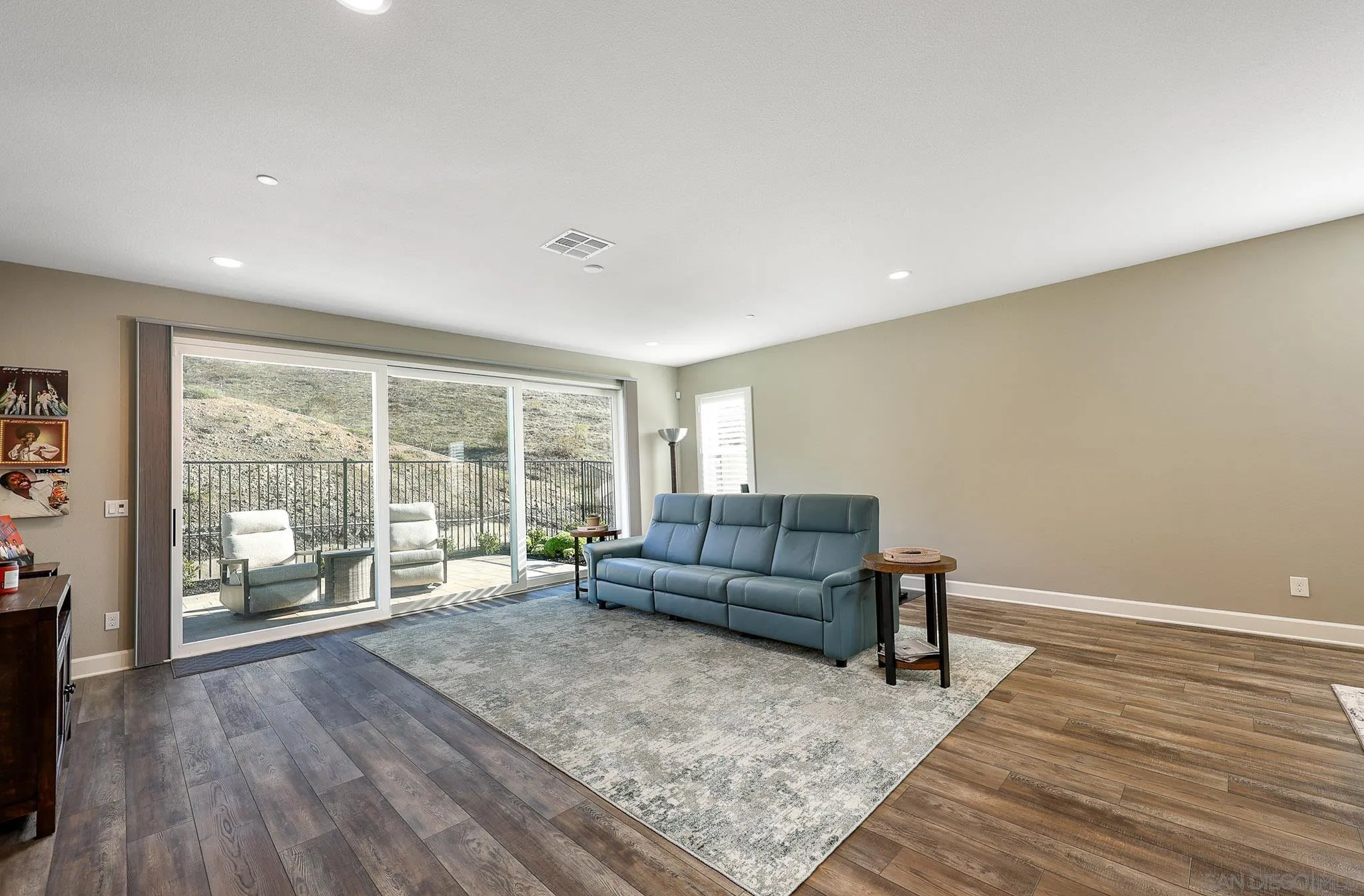 https://cdn.realtyfeed.com/cdn/127/260011016/40ec220b03d062e371c98fb4e099dc23.webp
