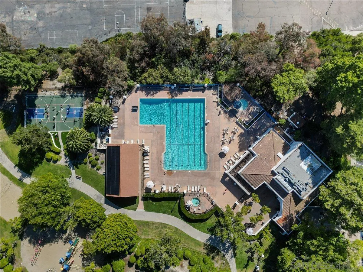 https://cdn.realtyfeed.com/cdn/127/260011017/1e57333f63e189e4f19c9feaee23eec9.webp