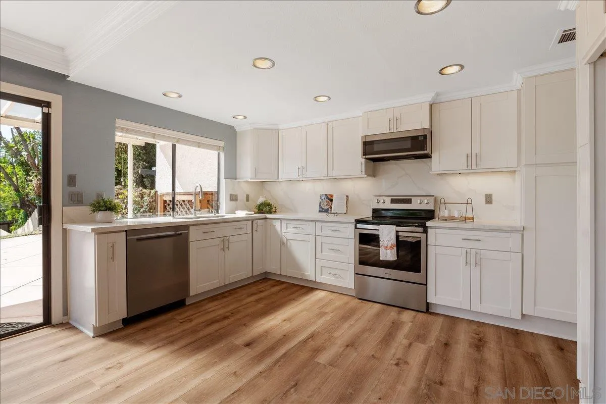 https://cdn.realtyfeed.com/cdn/127/260011017/4f98bb9d7b1e0ffb3e5cf00e1c188b85.webp