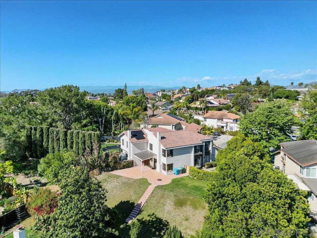 https://cdn.realtyfeed.com/cdn/127/260011017/bf2de65461c6018be773ed30a32a9d0d.webp