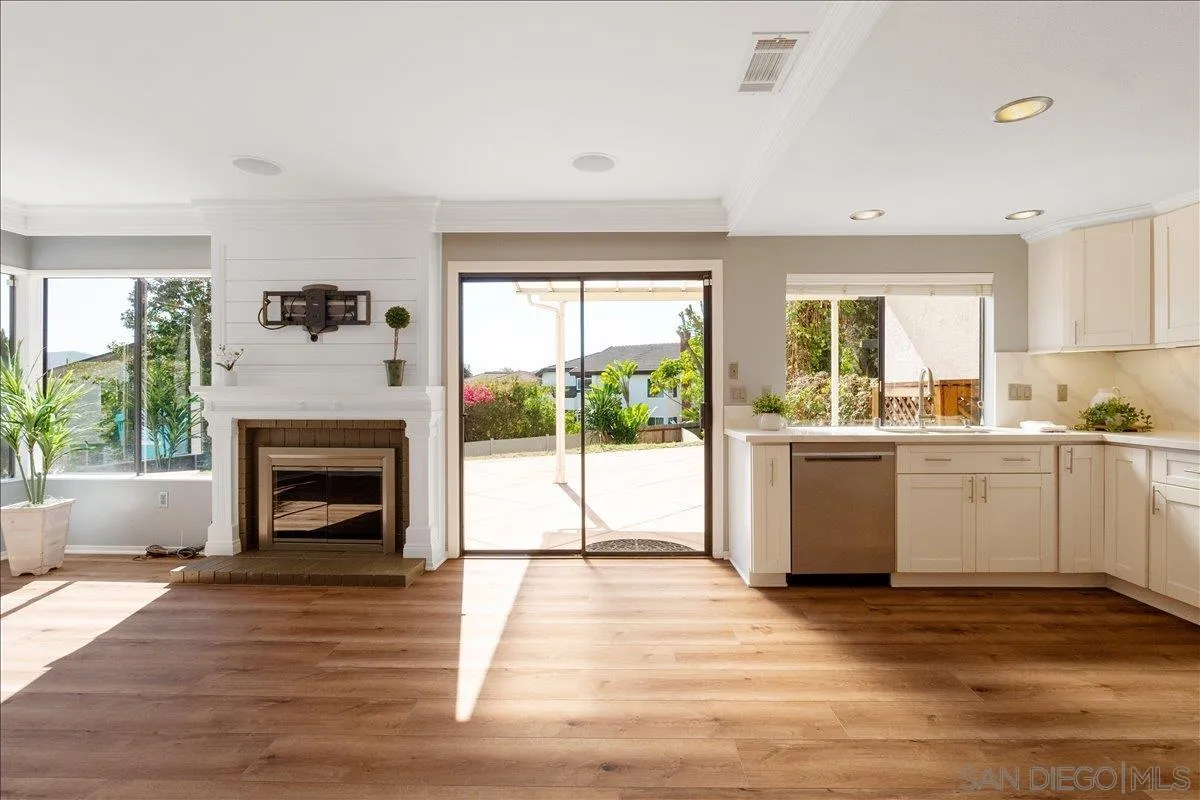 https://cdn.realtyfeed.com/cdn/127/260011017/d47c2dd5b2bc090421caddc989a75d07.webp