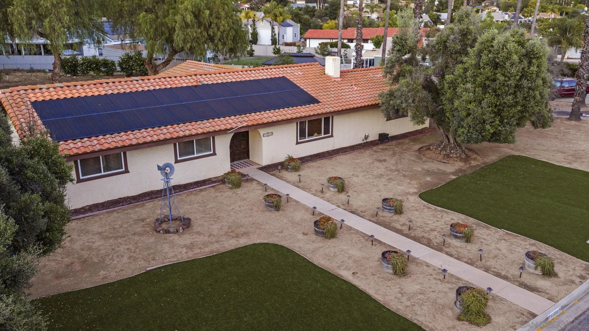 https://cdn.realtyfeed.com/cdn/127/260011018/6ac5317332c8d00ff1dd325af8292ab7.webp