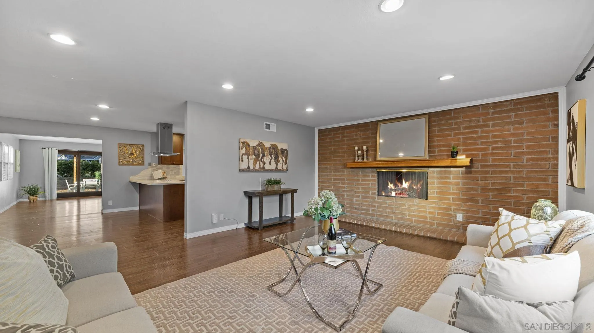 https://cdn.realtyfeed.com/cdn/127/260011018/7e9e31ab5bb30009242d80b4ddd89f93.webp