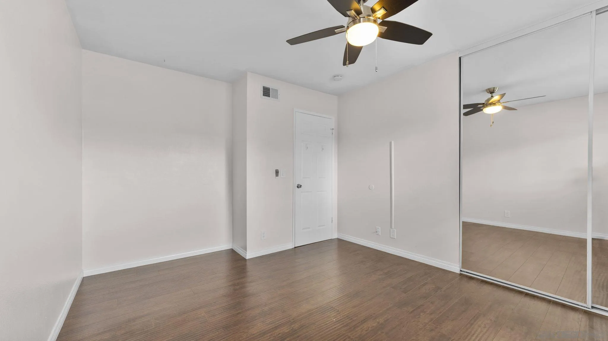 https://cdn.realtyfeed.com/cdn/127/260011018/fc88ea37a5df29a65146928c15a0f3e9.webp