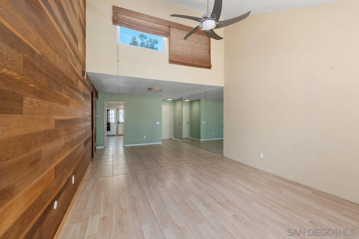 Photo #10: 260011019 Listing: Photo #10