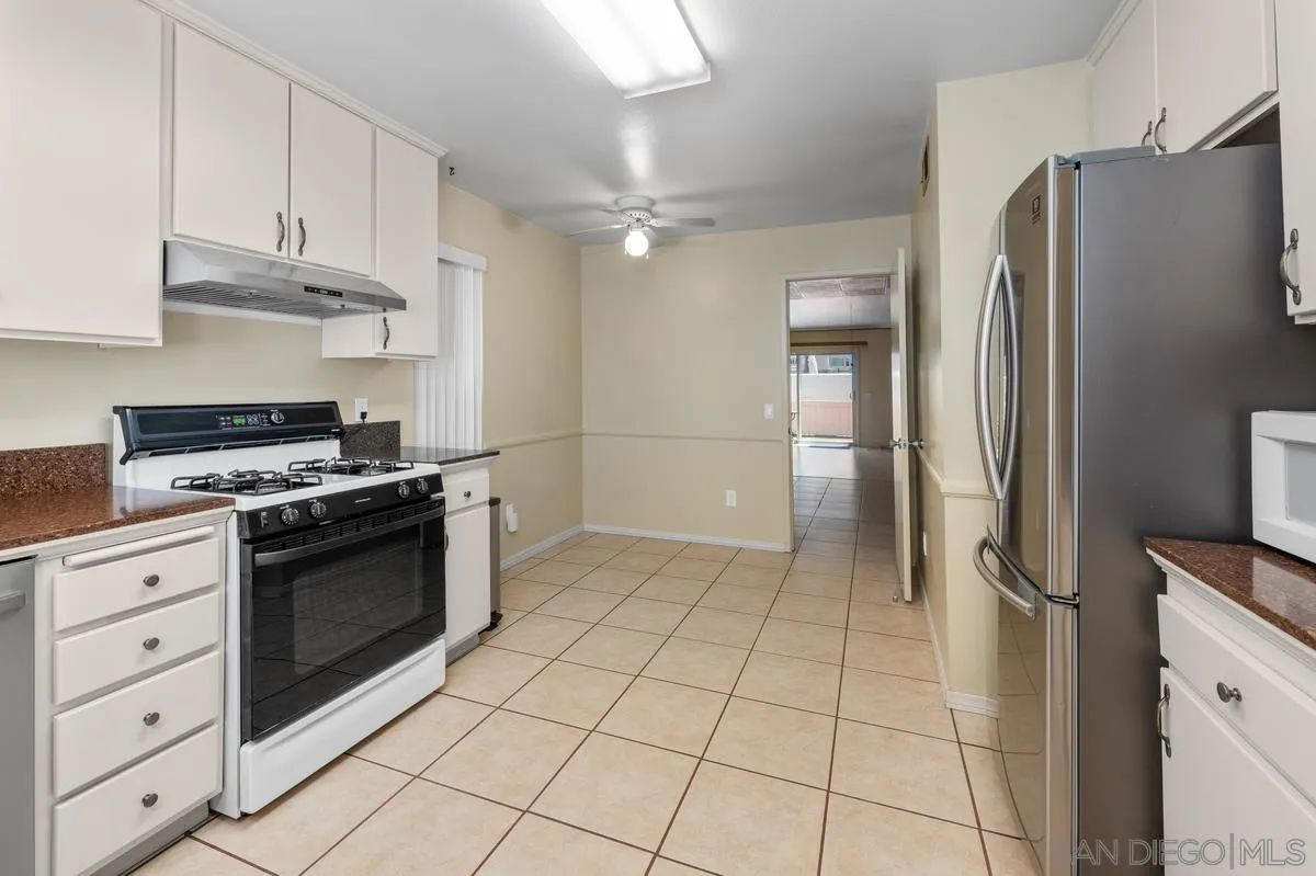 Photo #15: 260011019 Listing: Photo #15