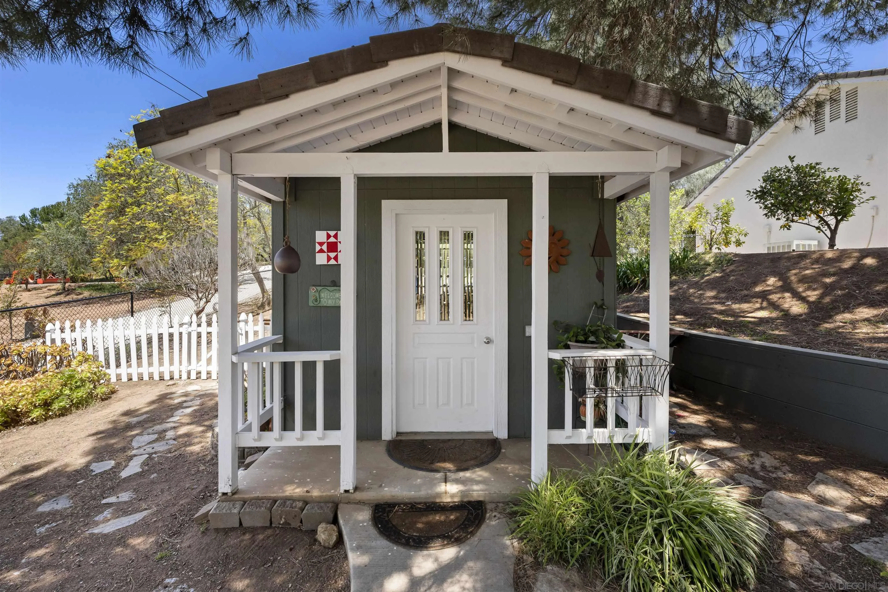 https://cdn.realtyfeed.com/cdn/127/260011020/61be69eb26df3f941d4e2502578aaa34.webp