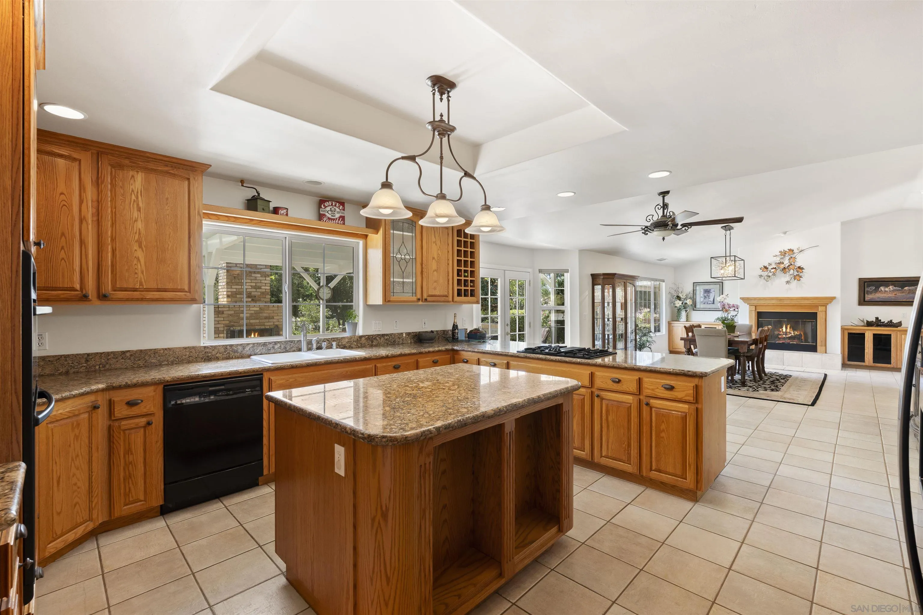 https://cdn.realtyfeed.com/cdn/127/260011020/ab3baae319f5526fc4d61bdd79eec0e2.webp