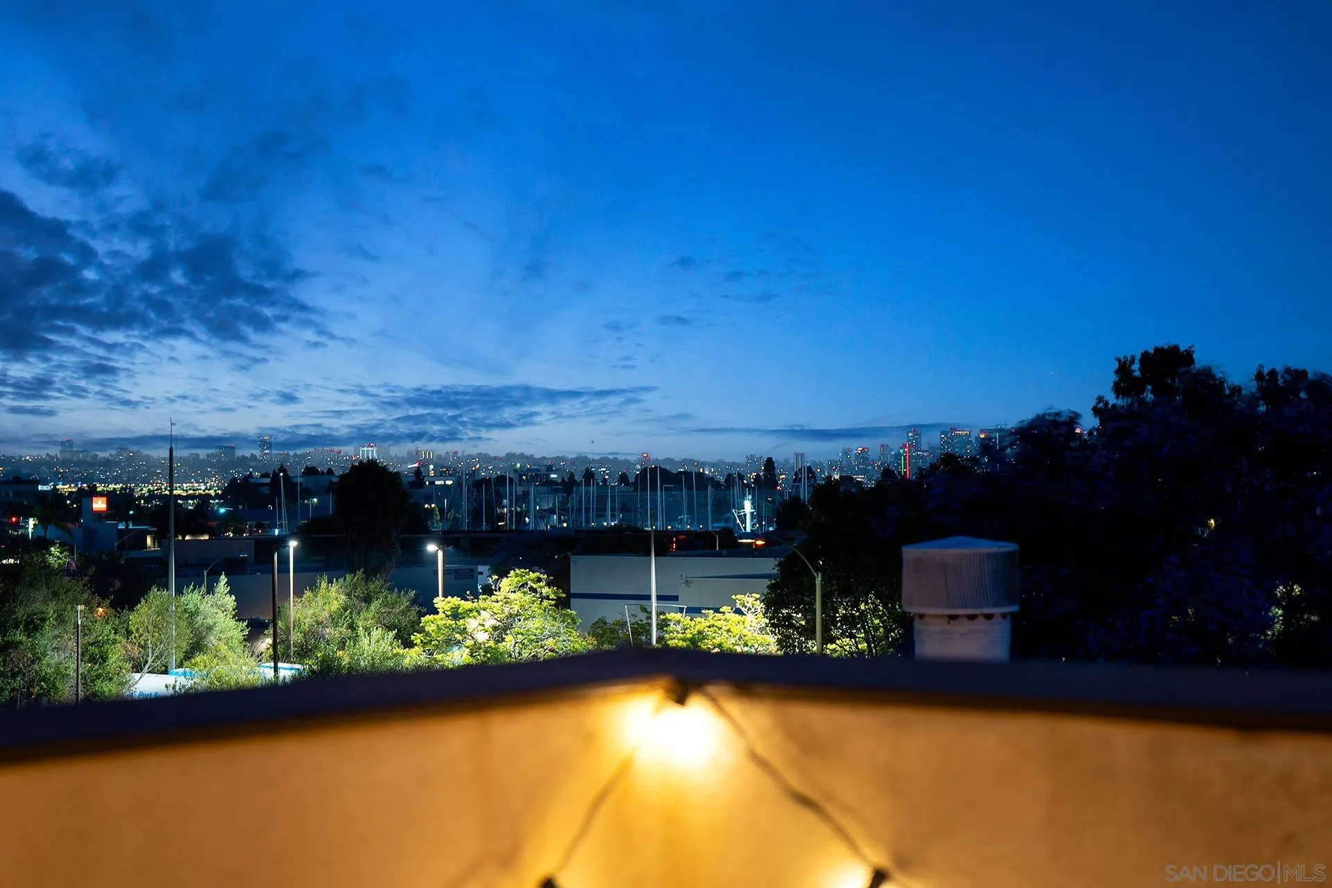 https://cdn.realtyfeed.com/cdn/127/260011022/09ce799a4287b3d72e13d767b4bf1348.webp