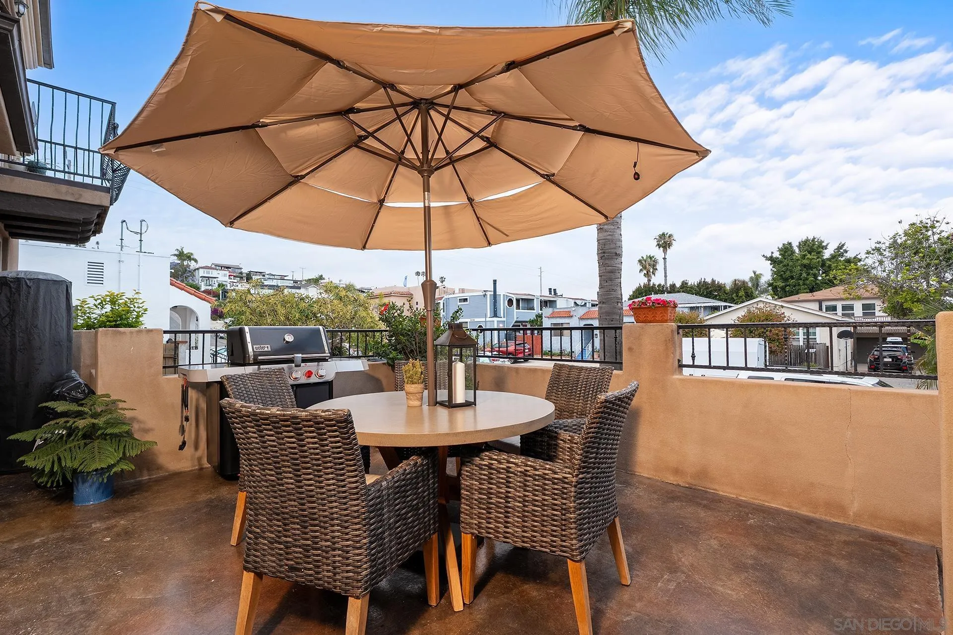 https://cdn.realtyfeed.com/cdn/127/260011022/51824fb87608791c90e91819e0bb42ab.webp