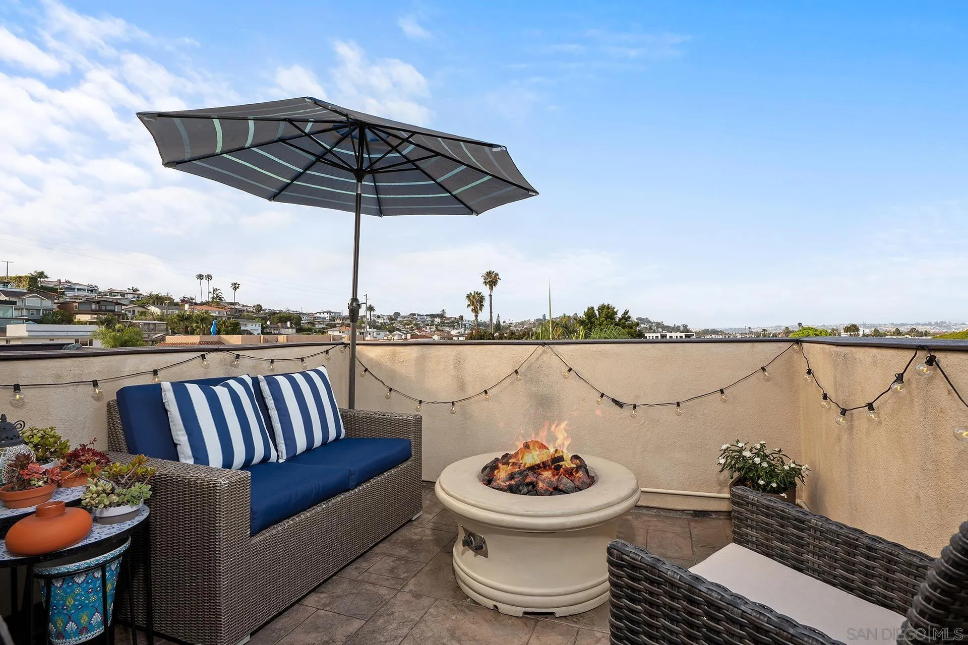 https://cdn.realtyfeed.com/cdn/127/260011022/6e4ddfe5580f2a39127a3e8ea8fccf51.webp