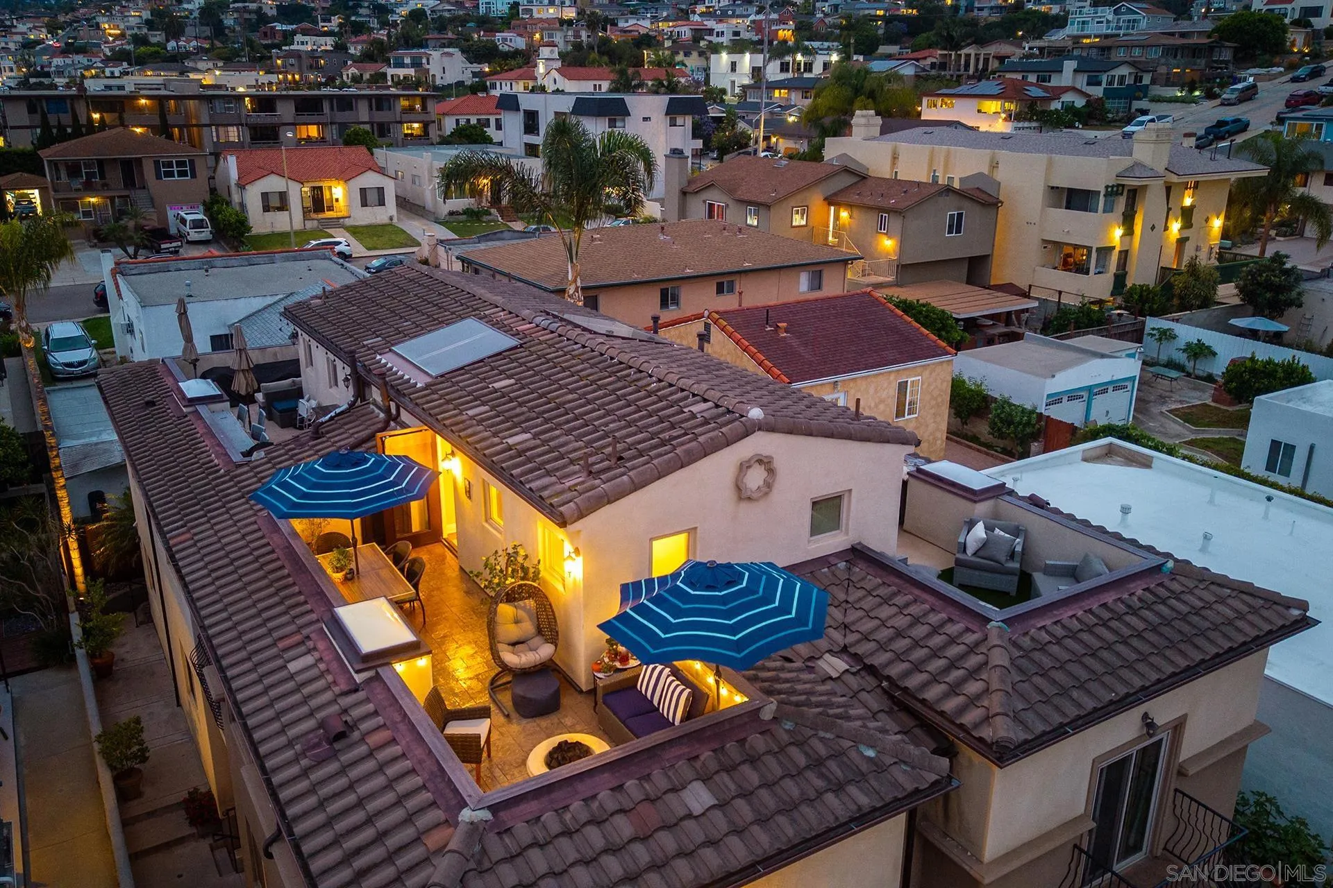 https://cdn.realtyfeed.com/cdn/127/260011022/7d075b4602181e86646838d9d3d71923.webp