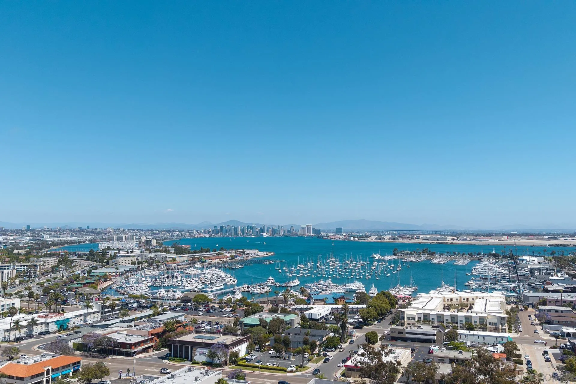 https://cdn.realtyfeed.com/cdn/127/260011022/be6f514522a51268d0c1f5b97ba5a20a.webp